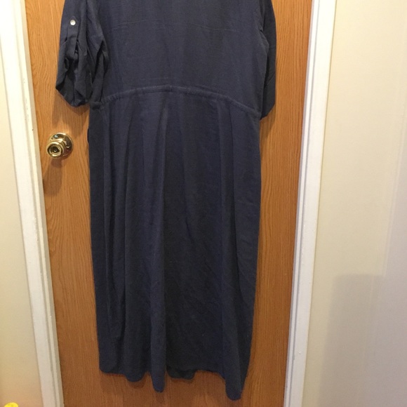 Dress - Picture 1 of 2